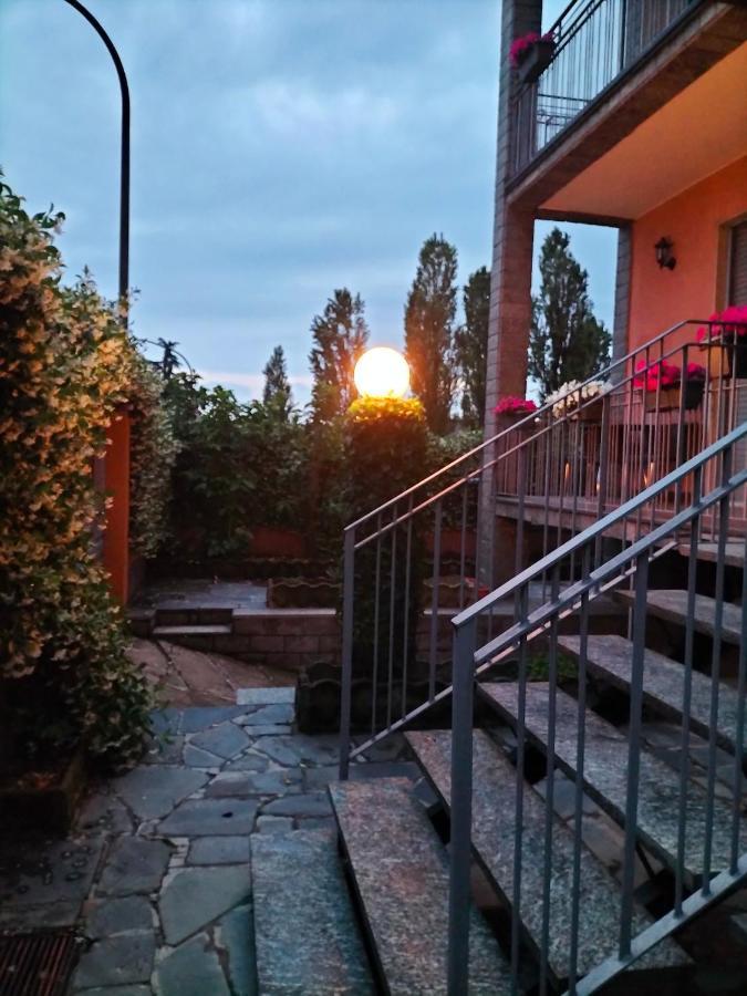 Villa Rosina Rho Exteriör bild